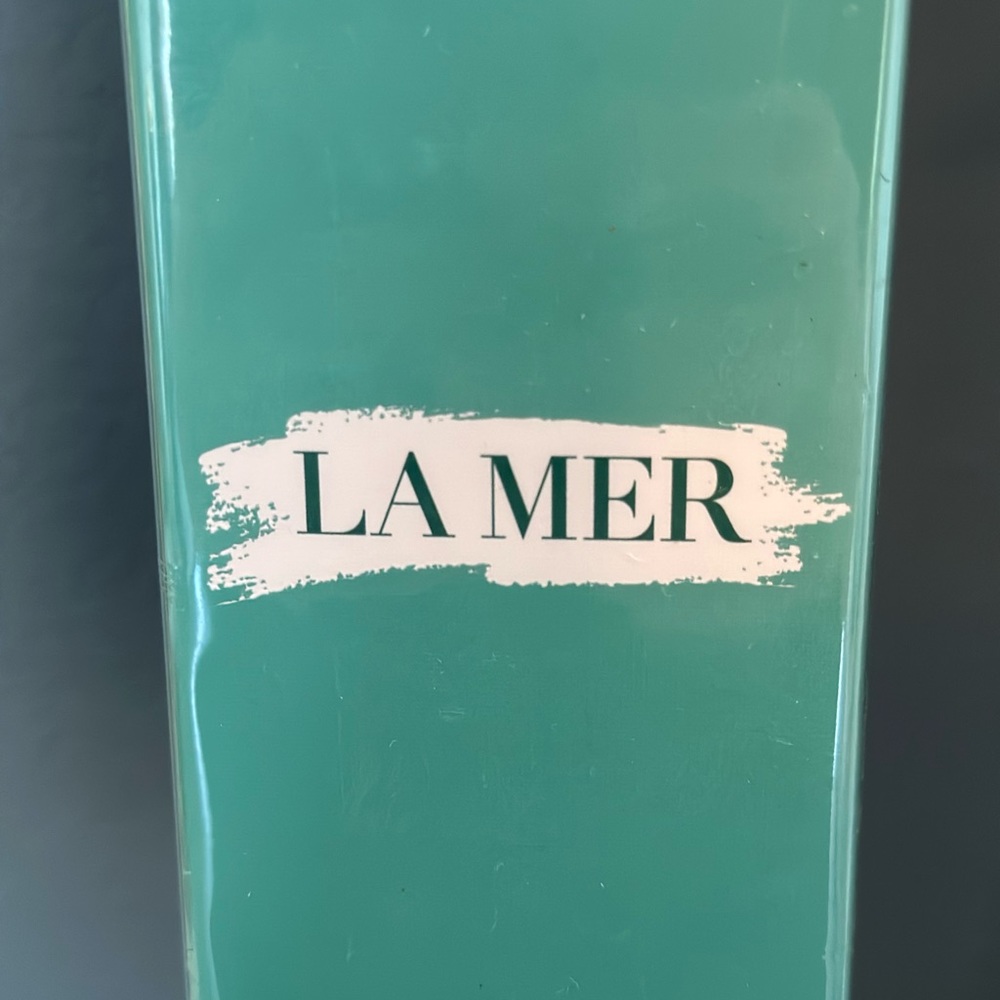 La Mer “The Lotion” anti-aging facial beauty cream